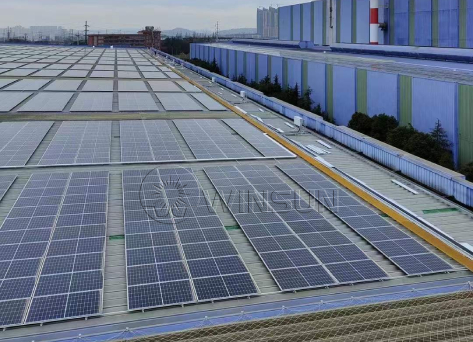 Sistema di montaggio su tetto in metallo da 2 MW in Cina